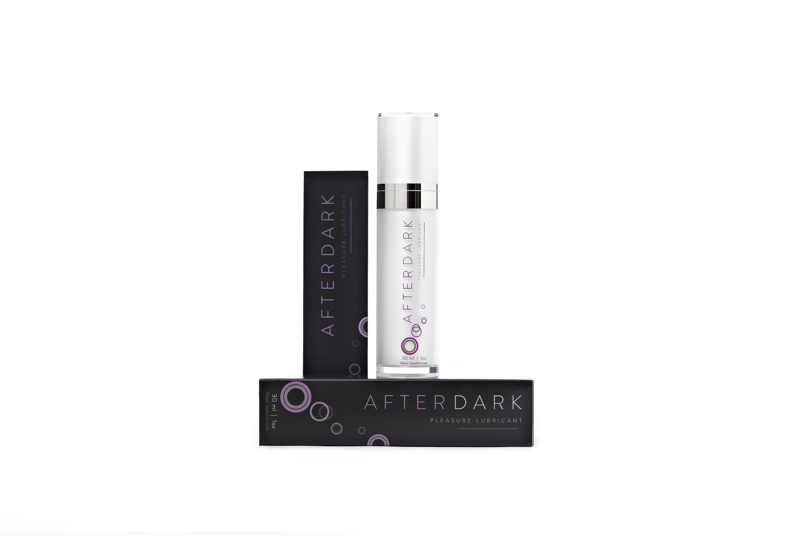 Afterdark standing on Box